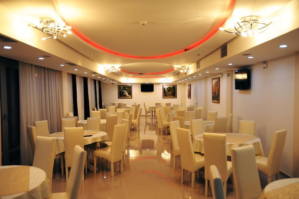 Garni Hotel Crystal Ice Ni Exterior foto